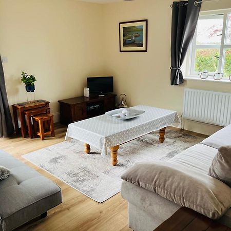 Hillcrest Lodge, Private Apartment On Lough Corrib, Oughterard Galway Zewnętrze zdjęcie