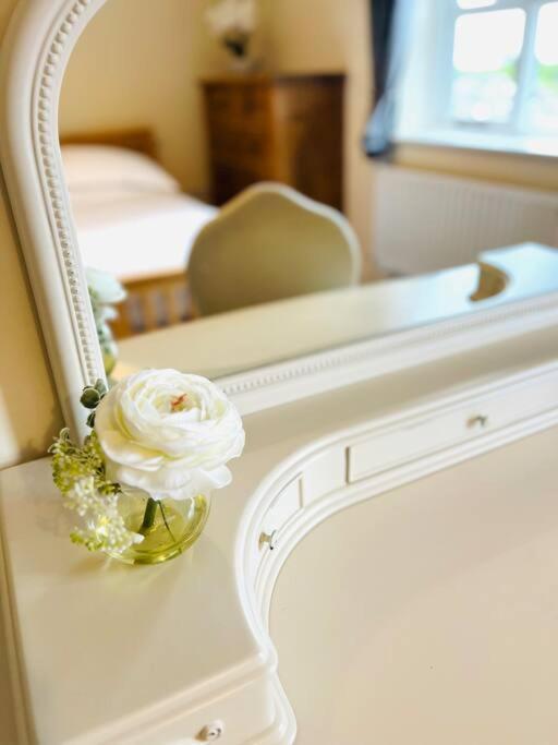 Hillcrest Lodge, Private Apartment On Lough Corrib, Oughterard Galway Zewnętrze zdjęcie