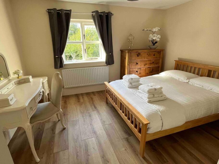 Hillcrest Lodge, Private Apartment On Lough Corrib, Oughterard Galway Zewnętrze zdjęcie